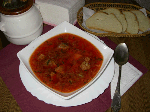 Тарелка супа, приготовленного с любовью